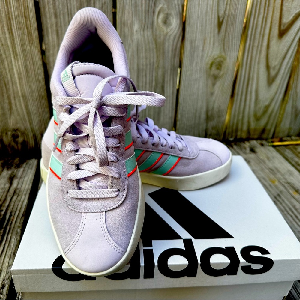 Adidas VL Court 3 shoes lavender size 8